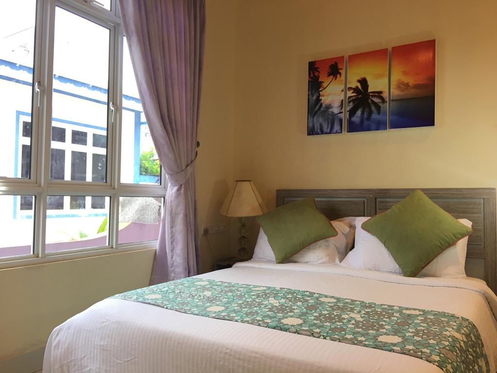 Huraa East Inn エクステリア 写真
